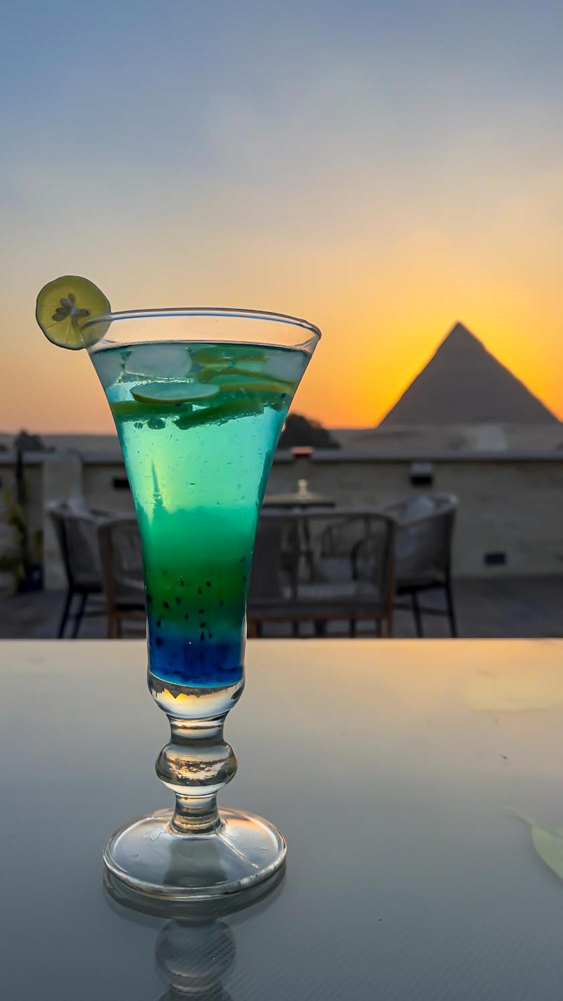 Pyramids Glory Inn Kafrat al Jabal Bagian luar foto